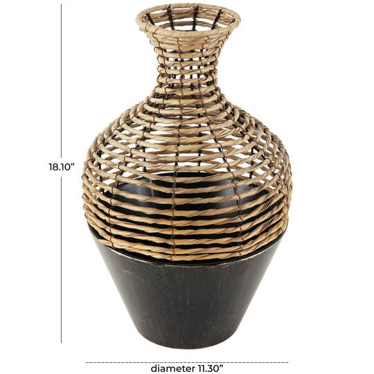 18" Brown Seagrass Handmade Twisted Vase